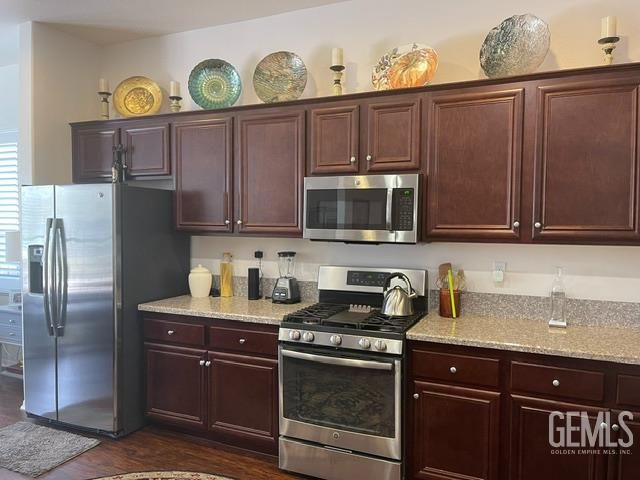 5908 Orange Hill Place, Bakersfield, CA 93306