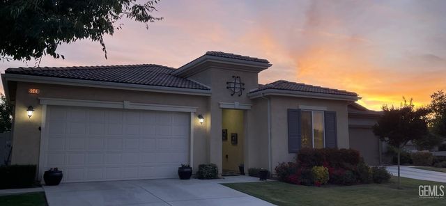 5908 Orange Hill Place, Bakersfield, CA 93306