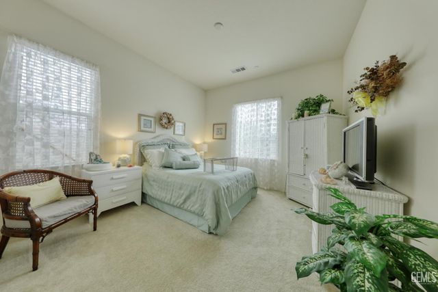 5908 Orange Hill Place, Bakersfield, CA 93306