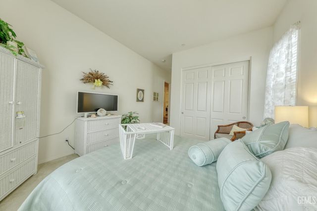 5908 Orange Hill Place, Bakersfield, CA 93306