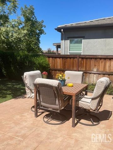 5908 Orange Hill Place, Bakersfield, CA 93306