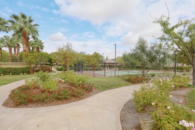 5908 Orange Hill Place, Bakersfield, CA 93306
