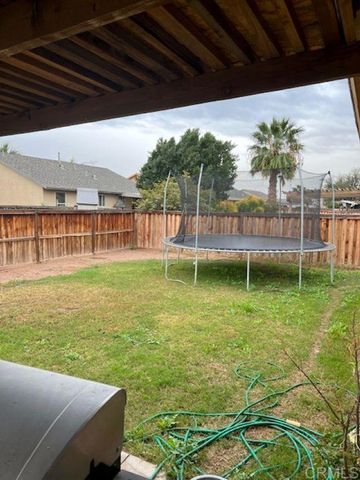1324 River Drive, Calexico, CA 92231