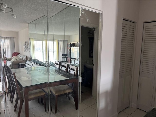 1985 S Ocean Dr 15A, Hallandale Beach, FL 33009