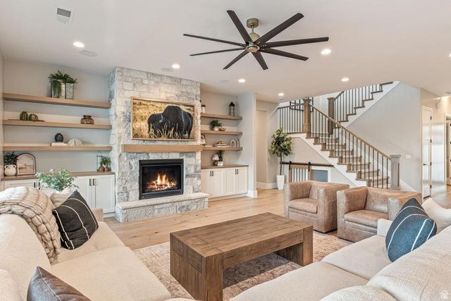 3381 E SEEGMILLER DR, St. George, UT 84790