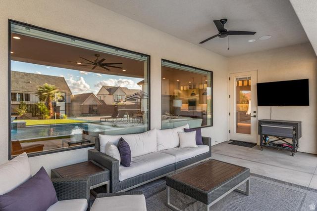 3381 E SEEGMILLER DR, St. George, UT 84790