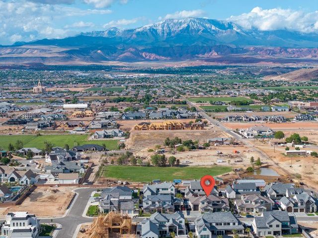 3381 E SEEGMILLER DR, St. George, UT 84790
