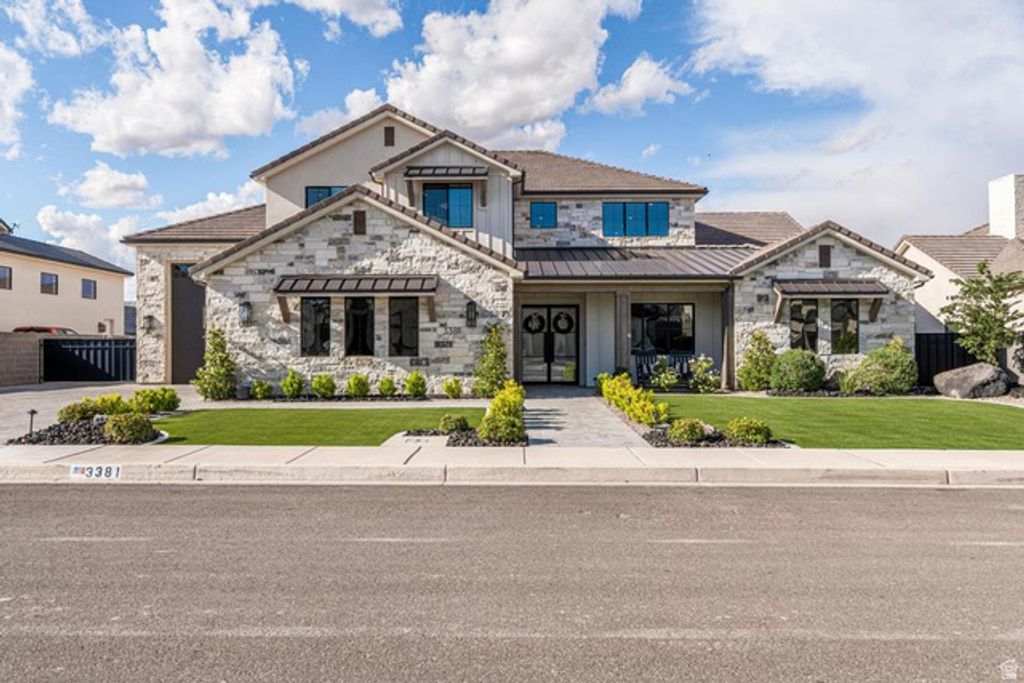 3381 E SEEGMILLER DR, St. George, UT 84790