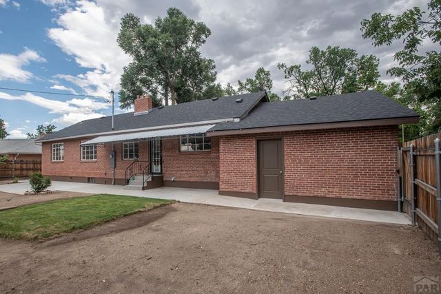 223 Goodnight Ave, Pueblo, CO 81004