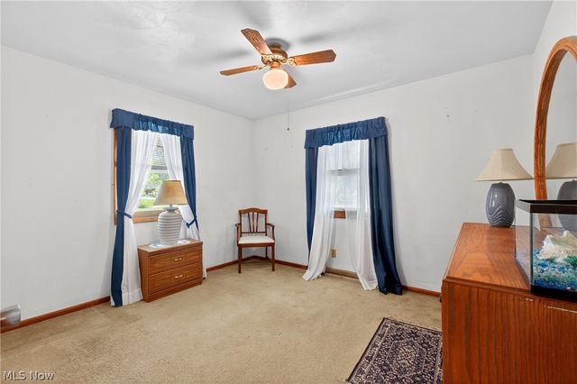 2115 Kenyon Avenue NW, Massillon, OH 44647