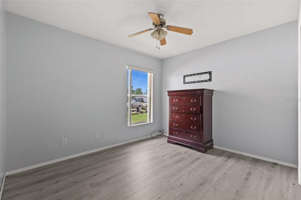 Image 17 of property listing at 1019 GREAT SHADY LANE, Orlando, FL 32825