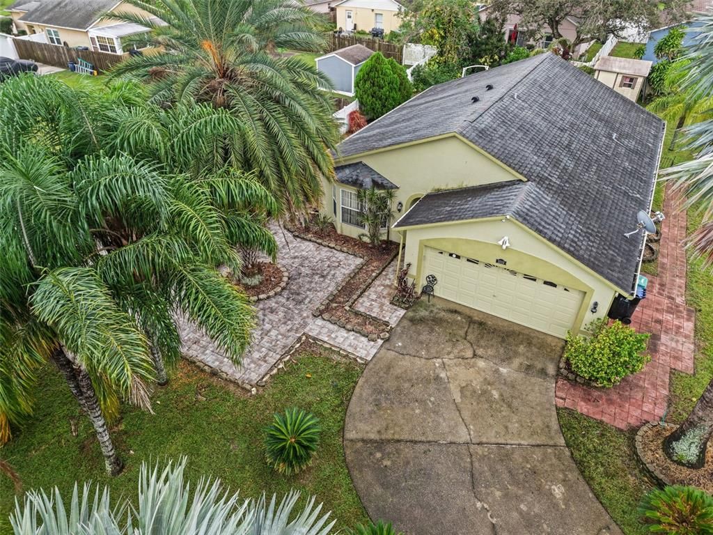 Image 2 of property listing at 1019 GREAT SHADY LANE, Orlando, FL 32825