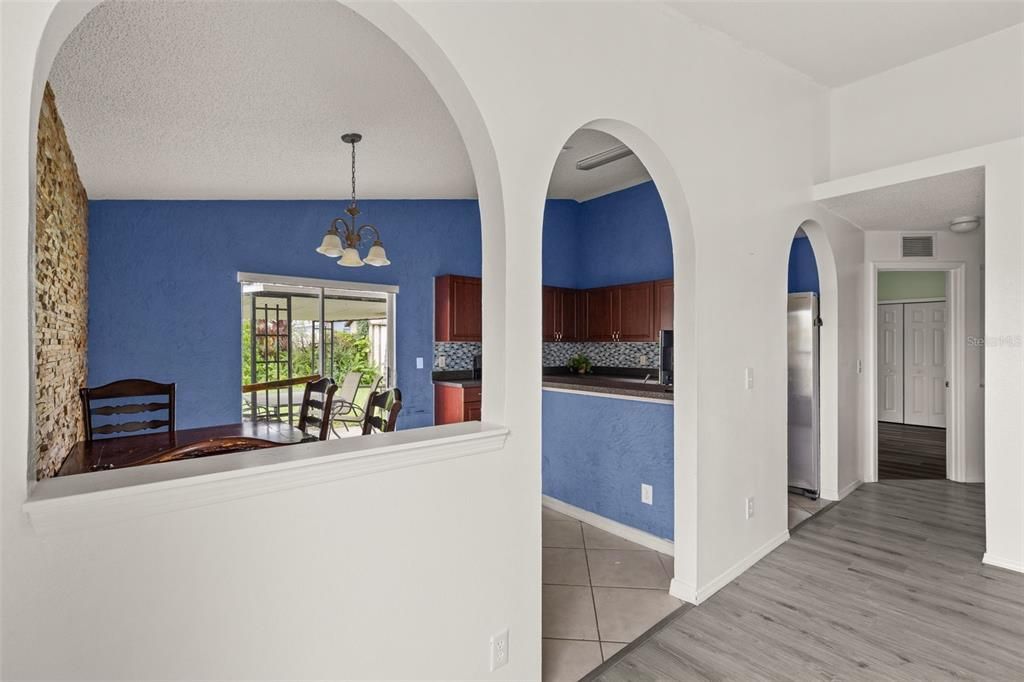 Image 21 of property listing at 1019 GREAT SHADY LANE, Orlando, FL 32825