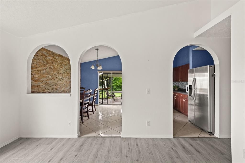 Image 22 of property listing at 1019 GREAT SHADY LANE, Orlando, FL 32825