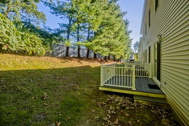 585 Sheridan 12, Chicopee, MA 01020