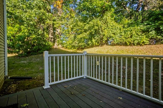 585 Sheridan 12, Chicopee, MA 01020