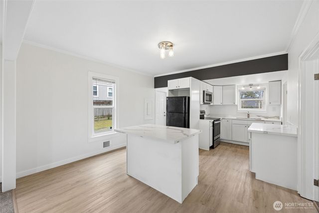 5420 S State Street, Tacoma, WA 98409