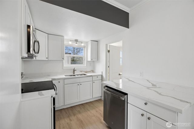 5420 S State Street, Tacoma, WA 98409