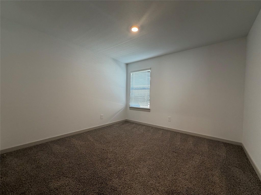 Image 12 of property listing at 3934 Gael Run Court, Katy, TX 77494