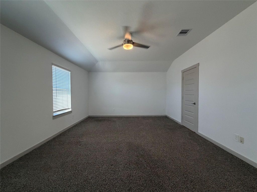 Image 13 of property listing at 3934 Gael Run Court, Katy, TX 77494