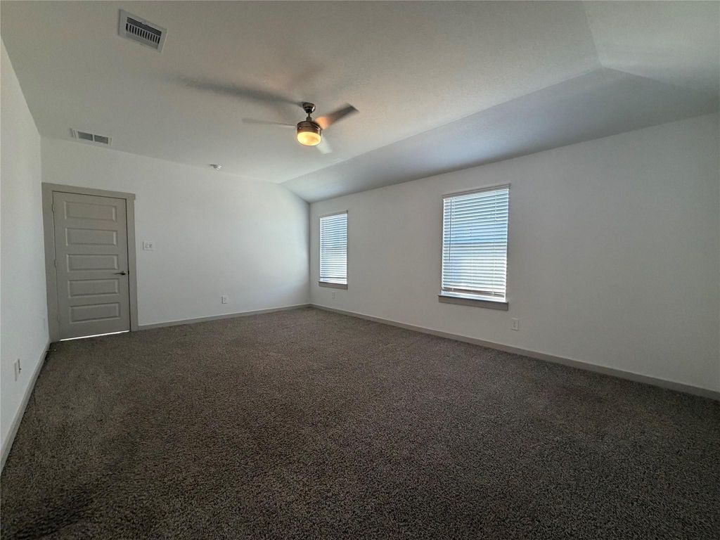 Image 14 of property listing at 3934 Gael Run Court, Katy, TX 77494