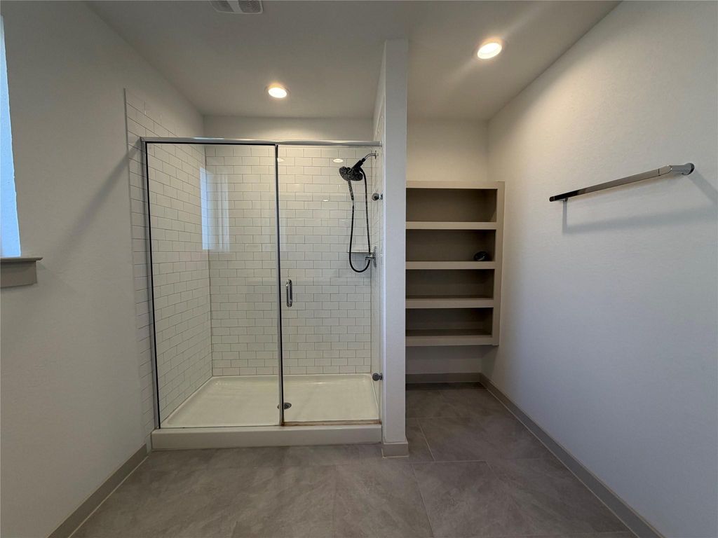 Image 17 of property listing at 3934 Gael Run Court, Katy, TX 77494