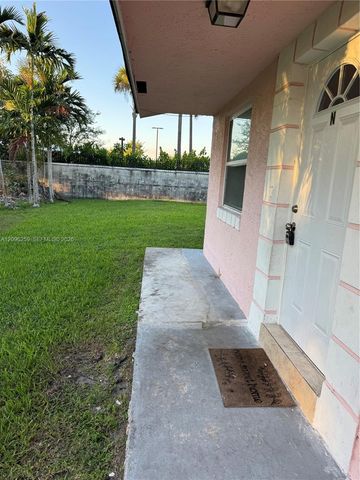 6027 SW 36th Court N, Miramar, FL 33023