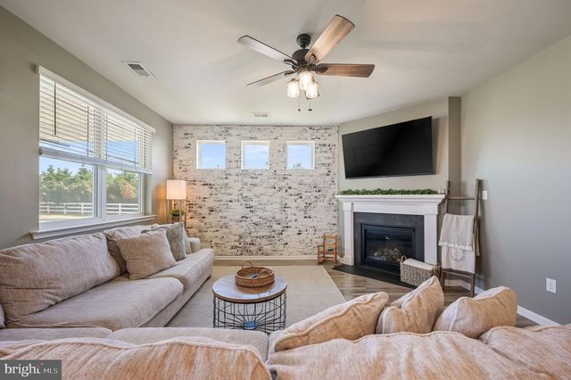 584 SUNSHINE BLVD, Frederica, DE 19946