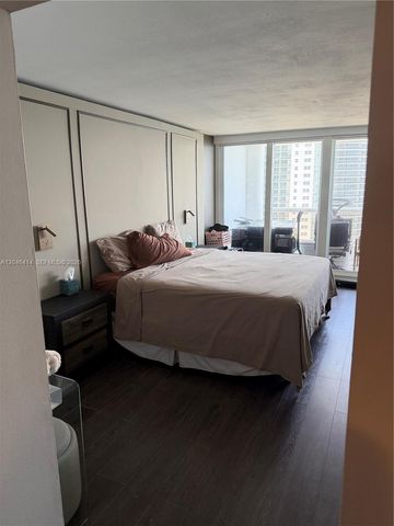 1717 N Bayshore Dr A-2847, Miami, FL 33132
