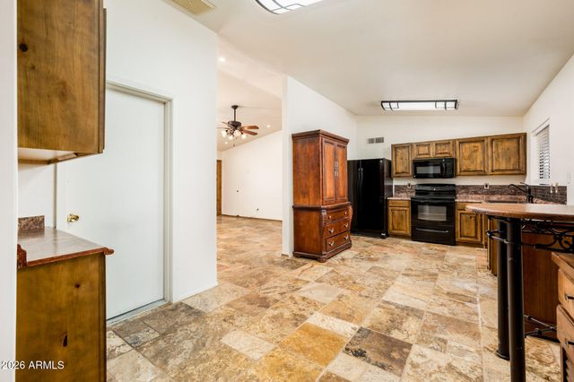 5013 E SHASTA Street, Phoenix, AZ 85044
