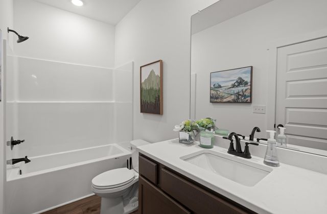 435 Bear Creek Boulevard, Freeport, FL 32439