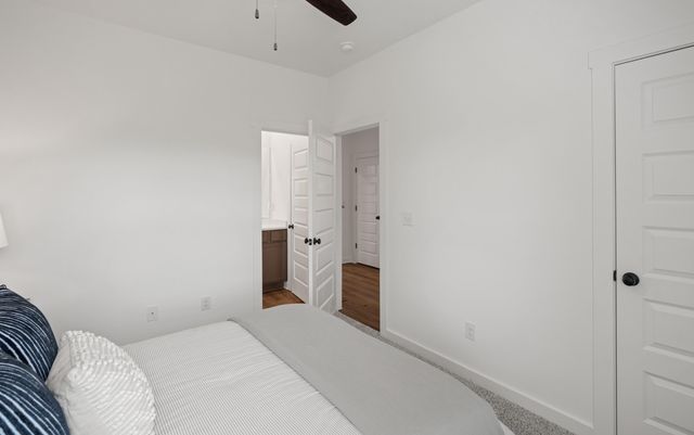 435 Bear Creek Boulevard, Freeport, FL 32439