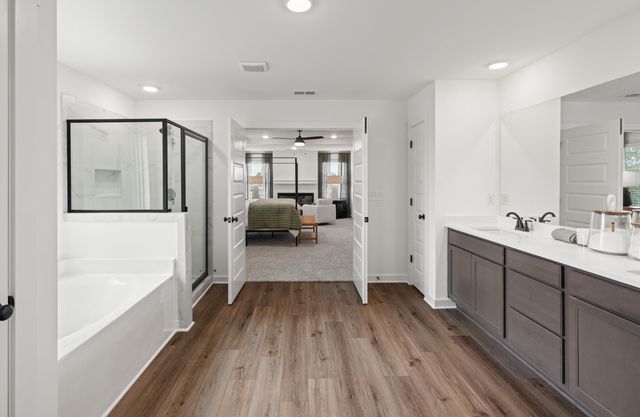 435 Bear Creek Boulevard, Freeport, FL 32439