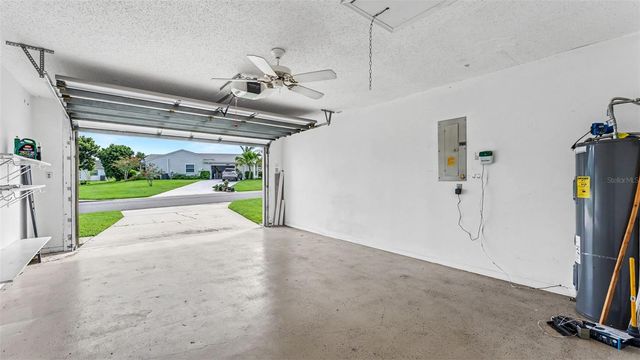 6109 KITTIWAKE DRIVE, Lakeland, FL 33809