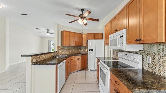 6109 KITTIWAKE DRIVE, Lakeland, FL 33809