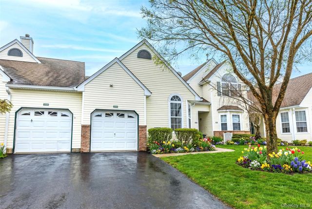 1005 Constance Lane, Port Jefferson, NY 11776