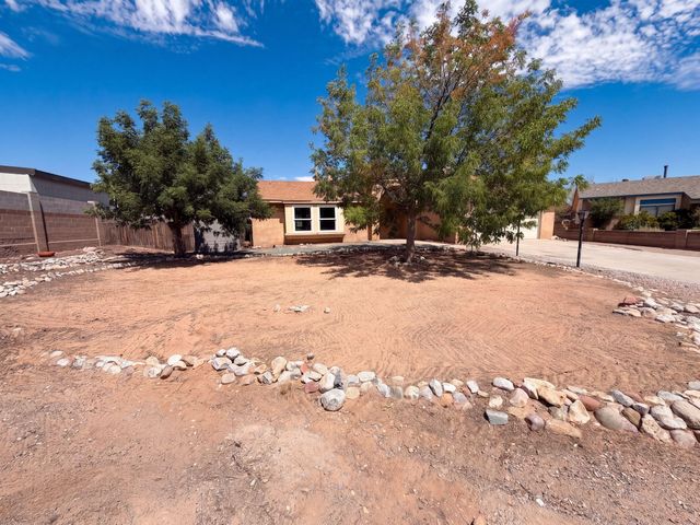 1609 Blue Quail Court NE, Rio Rancho, NM 87144