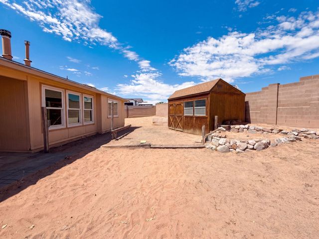 1609 Blue Quail Court NE, Rio Rancho, NM 87144