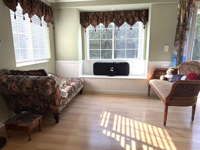 6544 Surfside Way, Sacramento, CA 95831