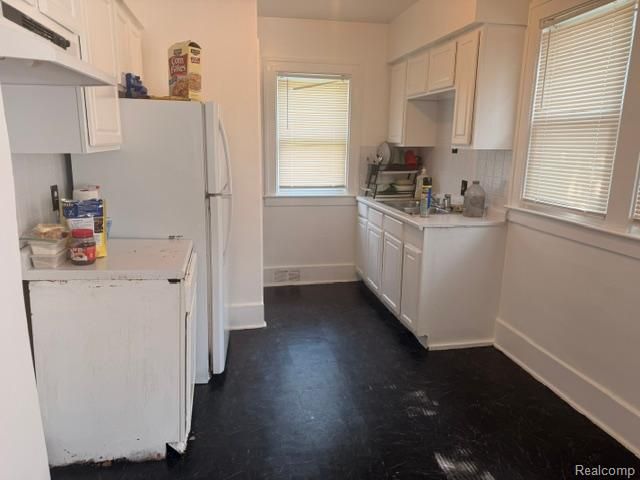 7304 Chatham, Redford, MI 48239