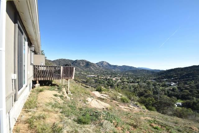 15519 Skyline Truck Trail, Jamul, CA 91935