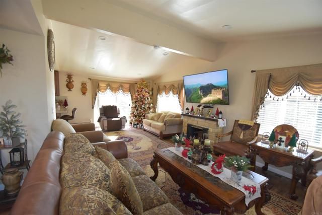 15519 Skyline Truck Trail, Jamul, CA 91935