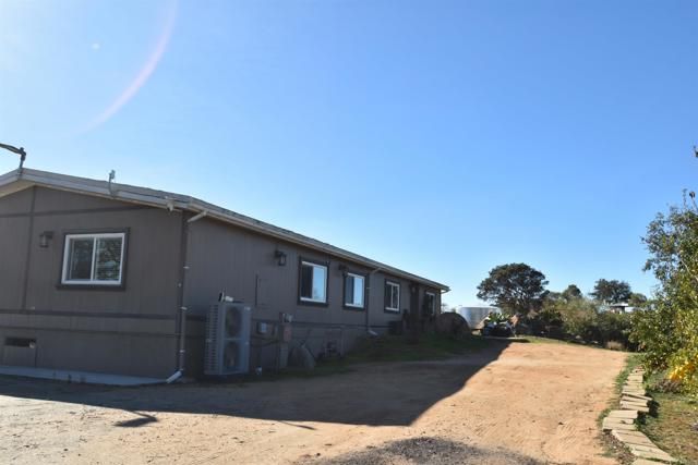 15519 Skyline Truck Trail, Jamul, CA 91935