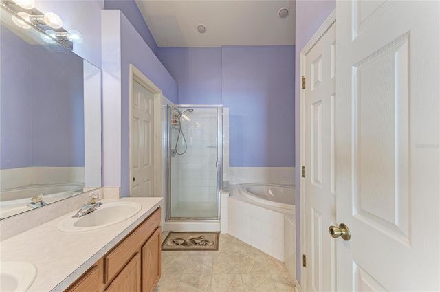 4642 RUNABOUT WAY, Bradenton, FL 34203