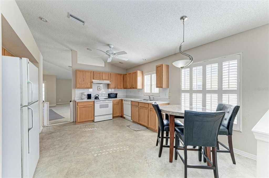 Image 17 of property listing at 4642 RUNABOUT WAY, Bradenton, FL 34203