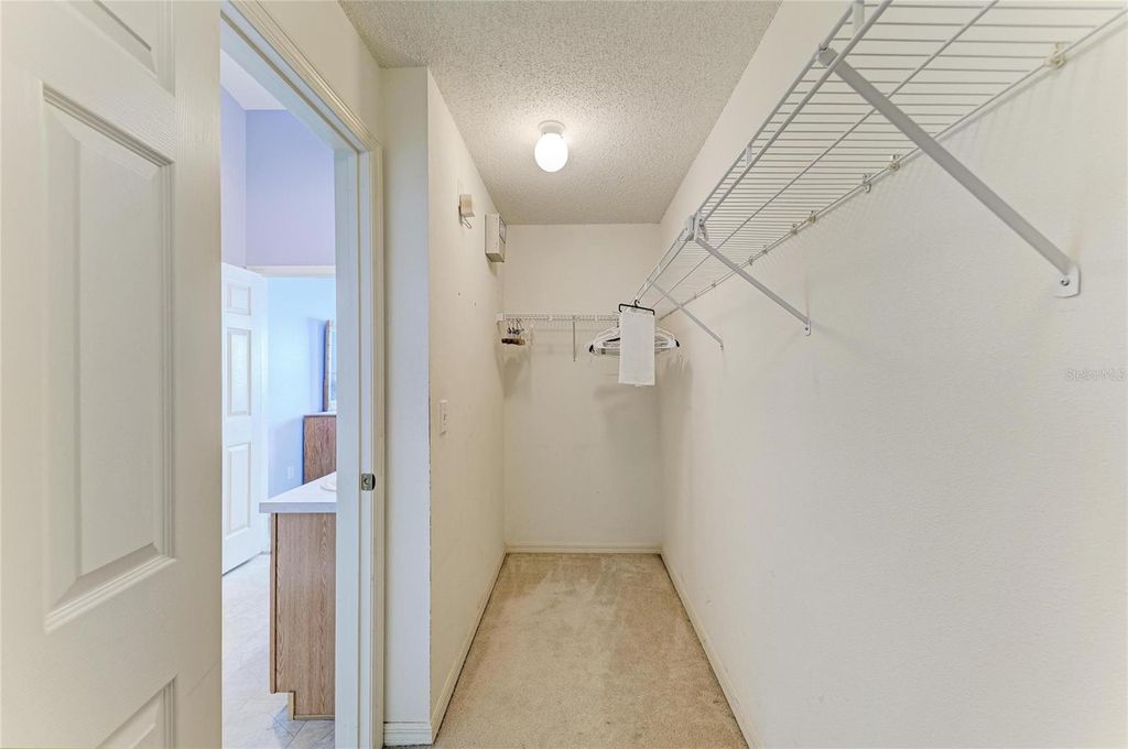 Image 42 of property listing at 4642 RUNABOUT WAY, Bradenton, FL 34203
