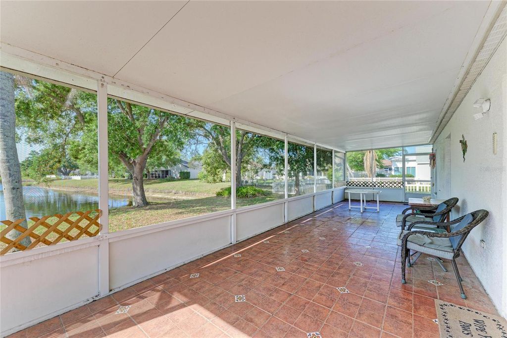 Image 44 of property listing at 4642 RUNABOUT WAY, Bradenton, FL 34203