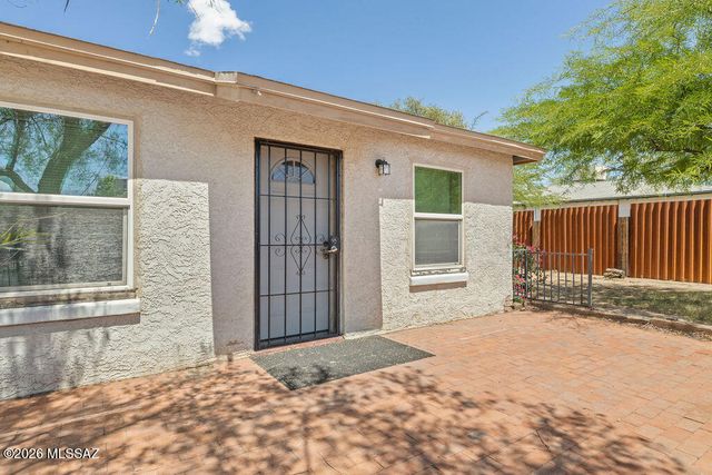 313 E Windsor Street, Tucson, AZ 85705