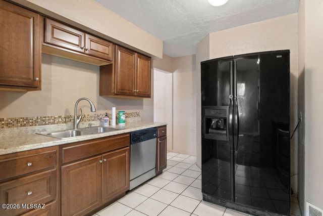 313 E Windsor Street, Tucson, AZ 85705