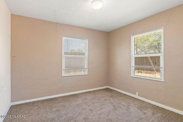 313 E Windsor Street, Tucson, AZ 85705